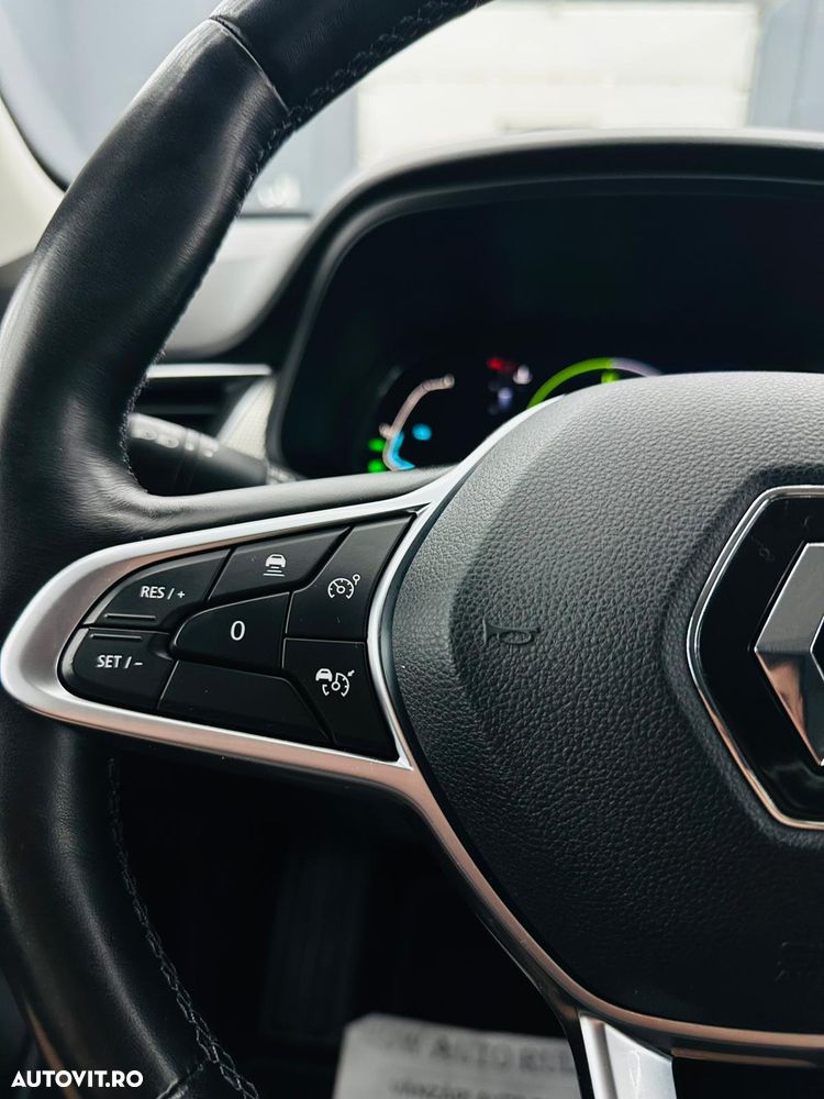 Renault Arkana E-TECH Zen - 33