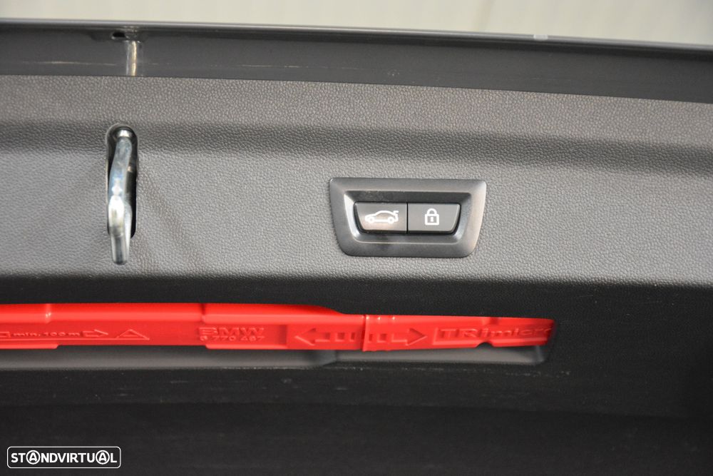 MINI Countryman Cooper SE ALL4 Auto - 16