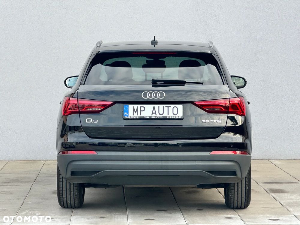 Audi Q3 35 TFSI S tronic - 4