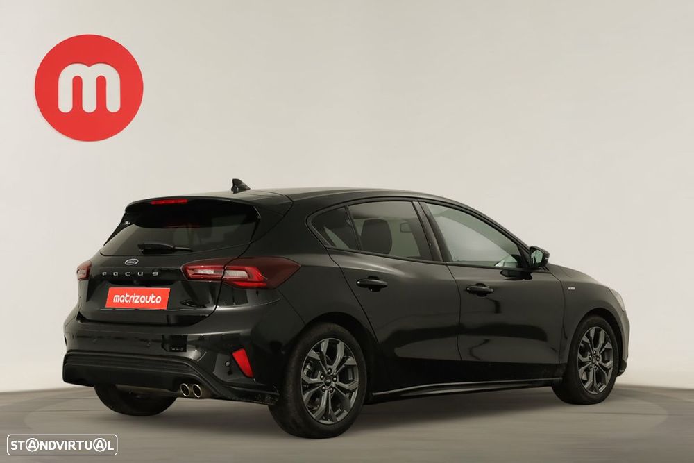 Ford Focus 1.0 EcoBoost MHEV ST-Line X - 4