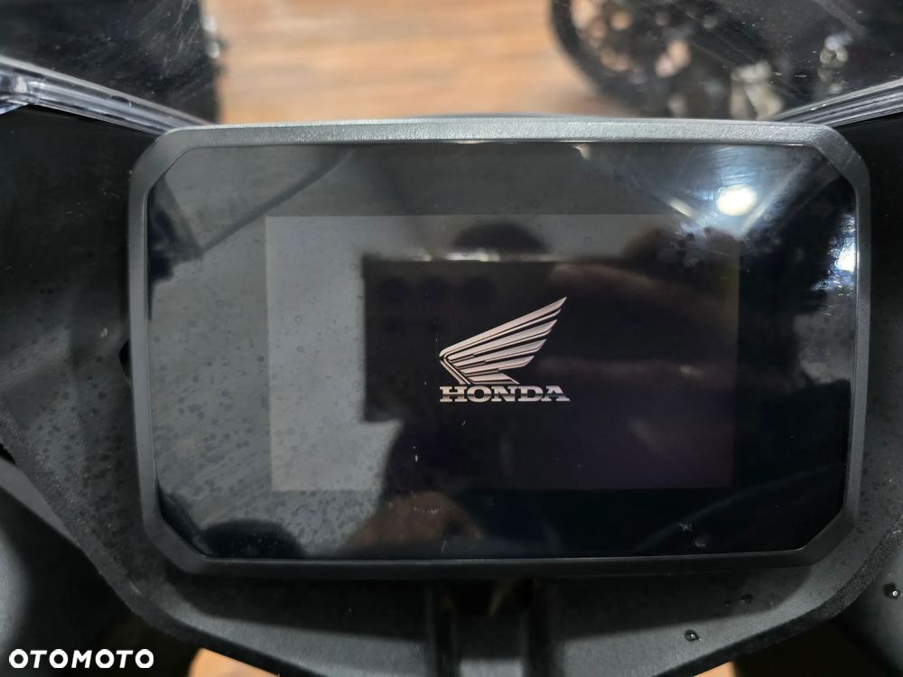 Honda CBR - 23