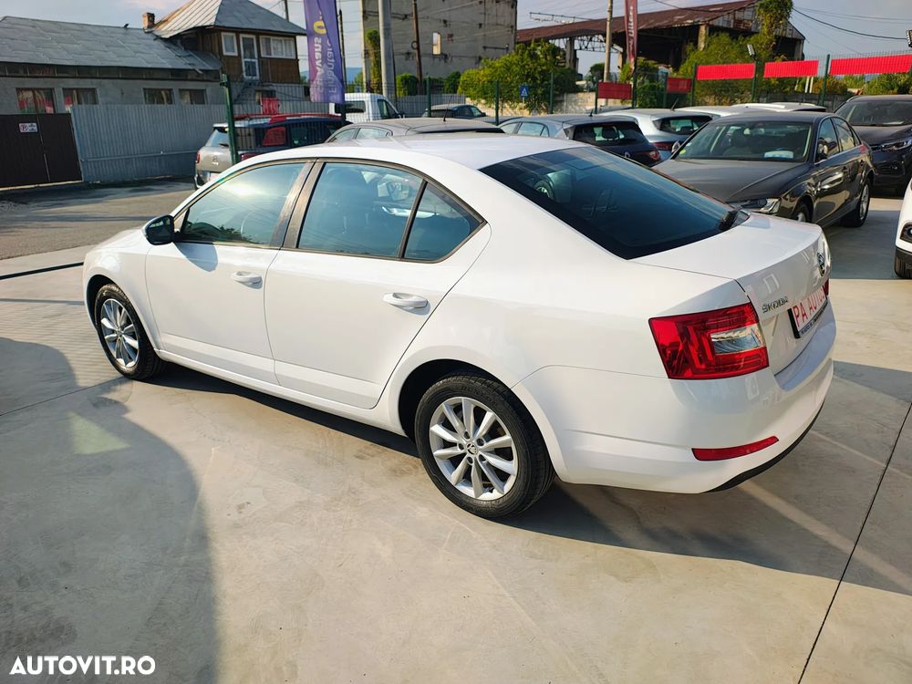 Skoda Octavia 1.6 TDI Green tec Ambition - 26