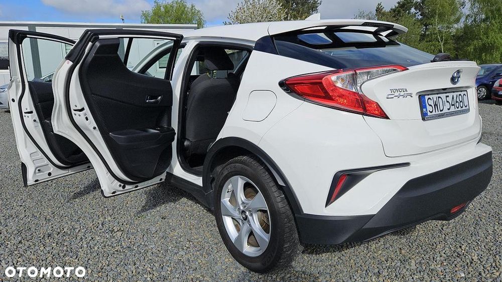 Toyota C-HR - 9