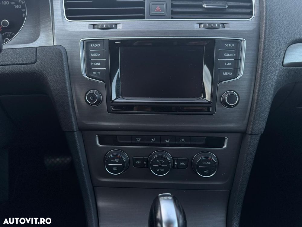 Volkswagen Golf 2.0 TDI (BlueMotion Technology) DSG Comfortline - 15