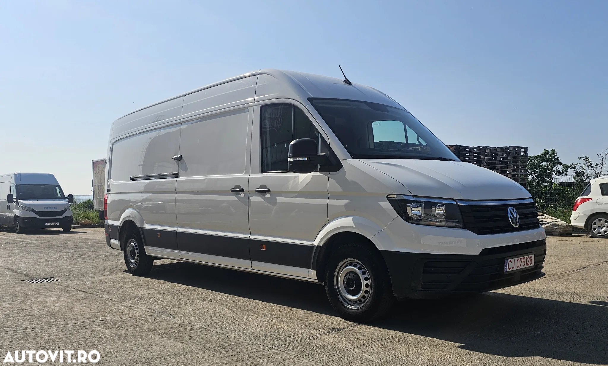 Volkswagen CRAFTER L4H3 2.0 tdi 140cp - 2
