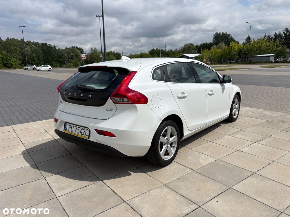 Volvo V40 D2 Summum - 6