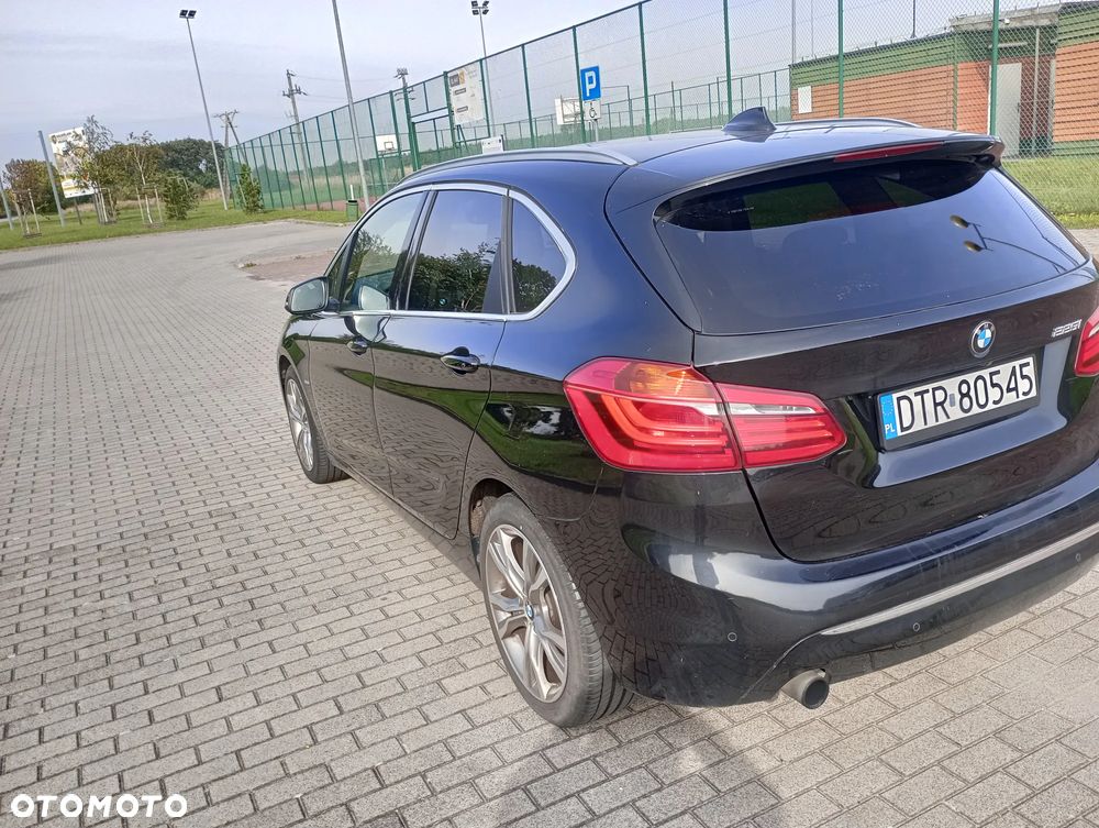 BMW Seria 2 218i - 8