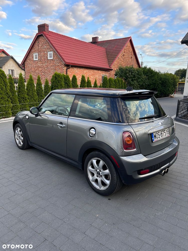 MINI Cooper S Standard - 8