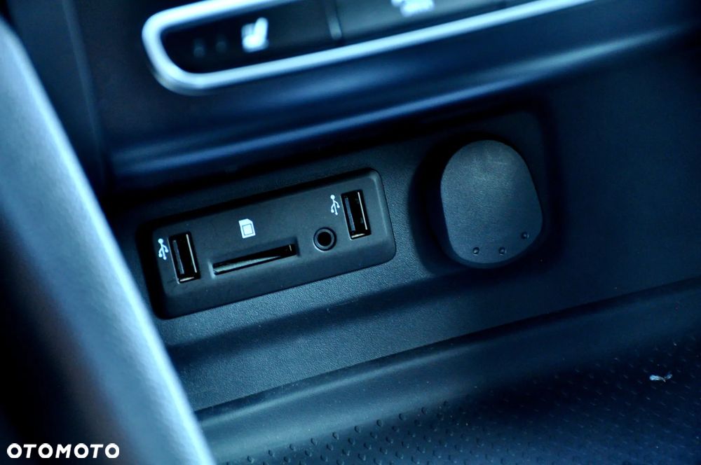 Renault Megane Grandtour ENERGY dCi 165 EDC GT LINE - 37