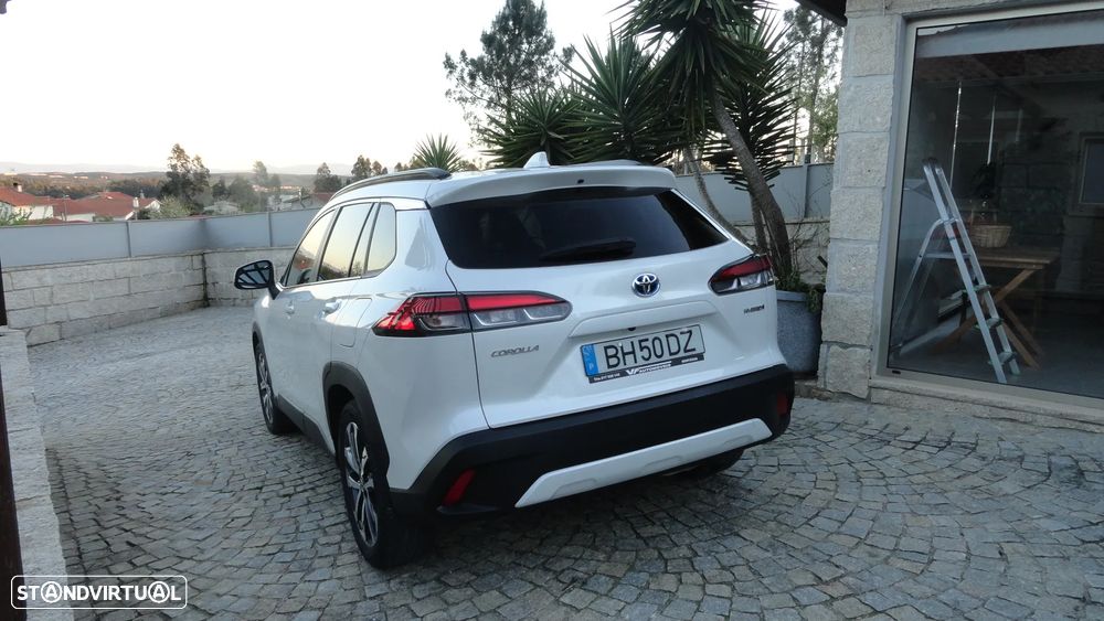 Toyota Corolla Cross 1.8 Hybrid Luxury - 9