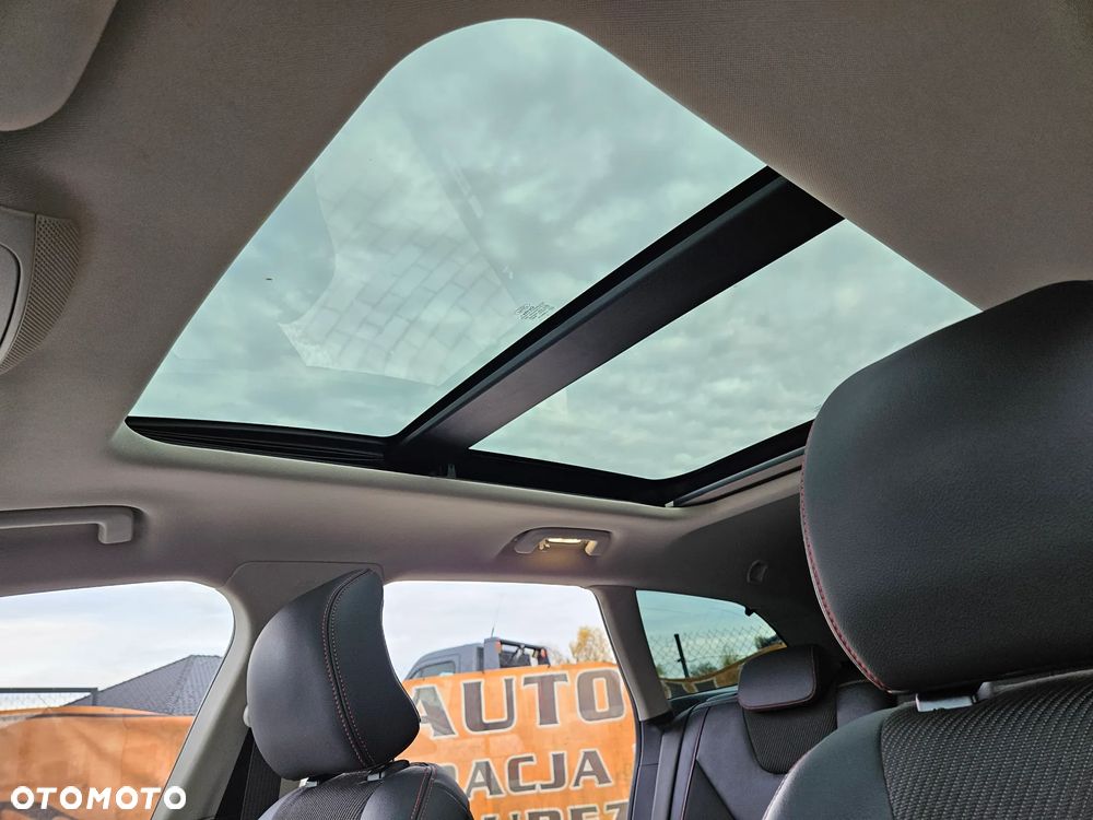 Ford Mondeo 2.0 TDCi Bi-Turbo ST-Line PowerShift - 26