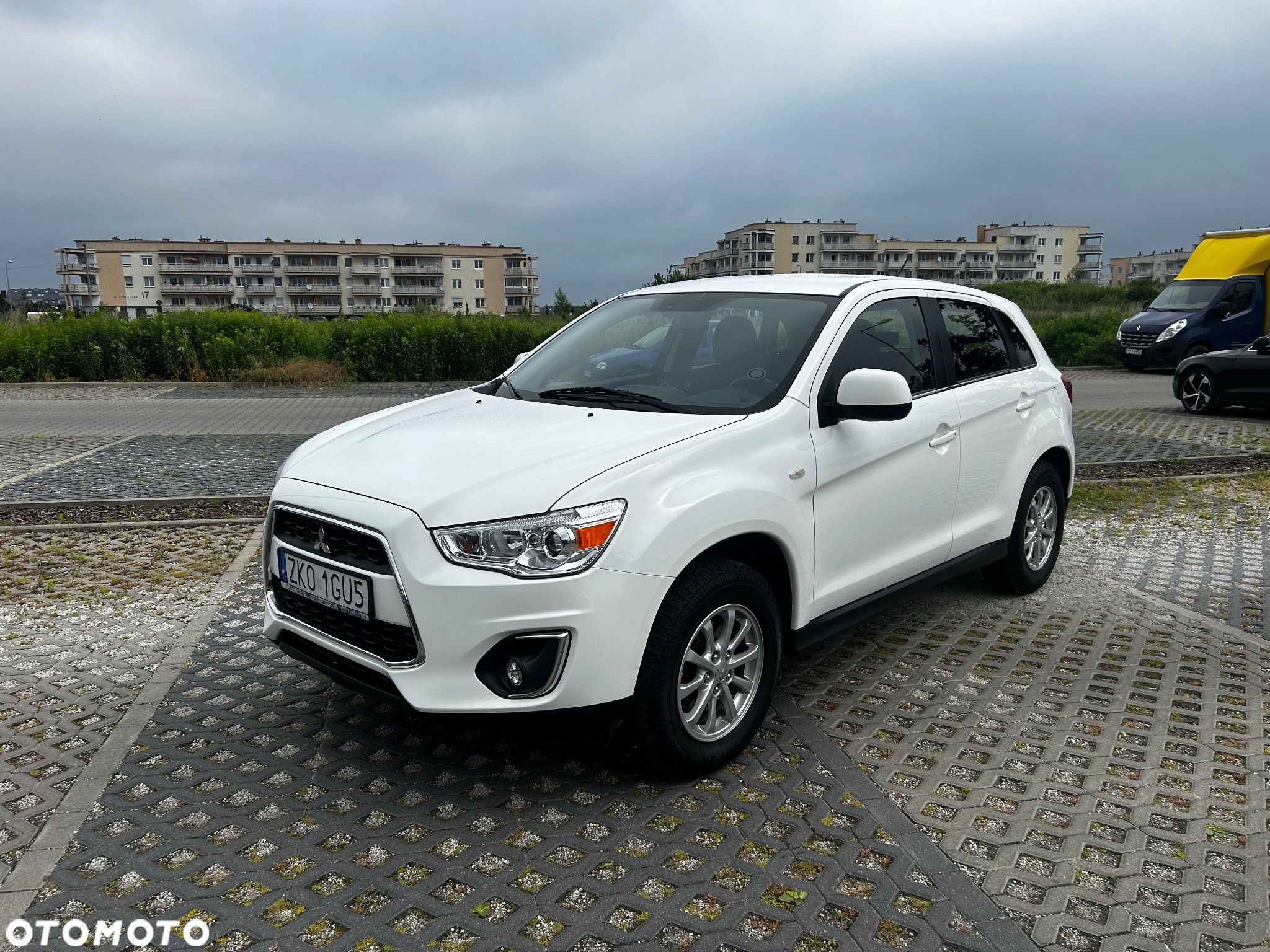 Mitsubishi ASX 1.6 Inform - 1