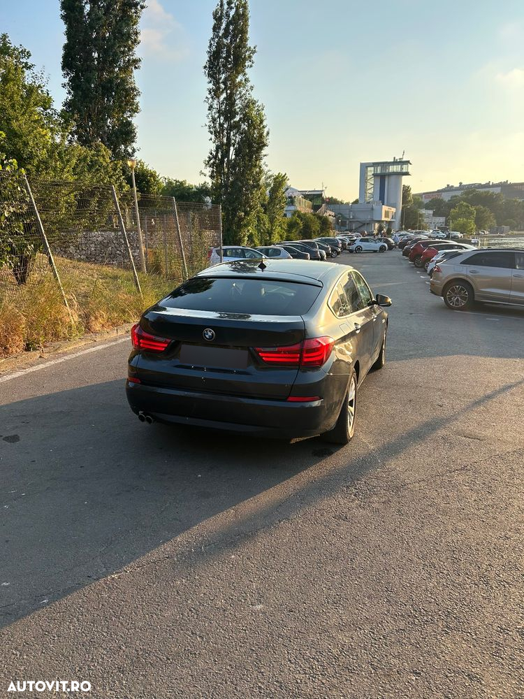BMW Seria 5 520d Gran Turismo Aut. Modern Line - 11