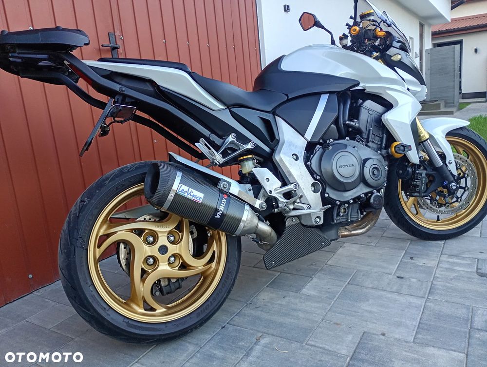 Honda CB - 3