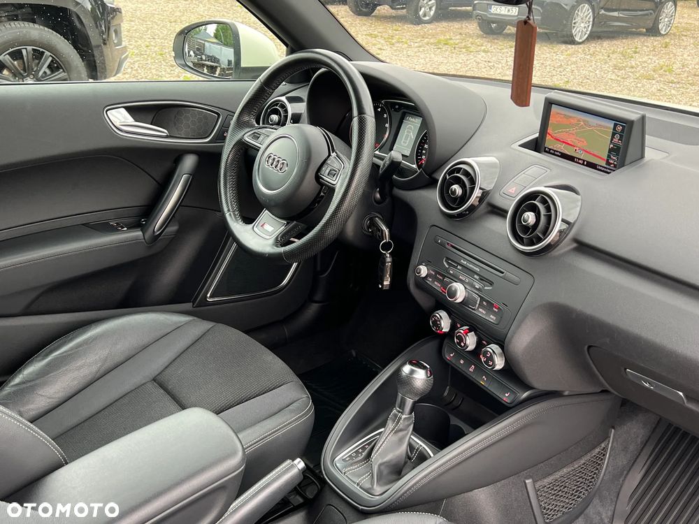 Audi A1 3-drzwiowe 1.4 TFSI S tronic S line Sportpaket - 17