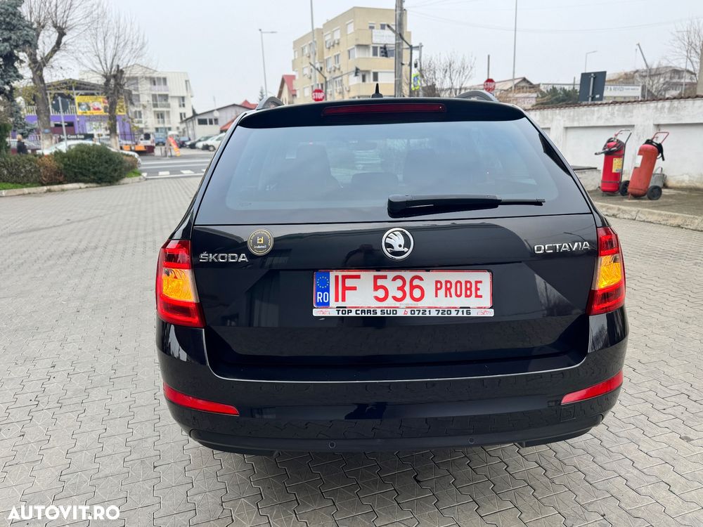 Skoda Octavia 2.0 TDI (Green tec) DSG Joy - 9