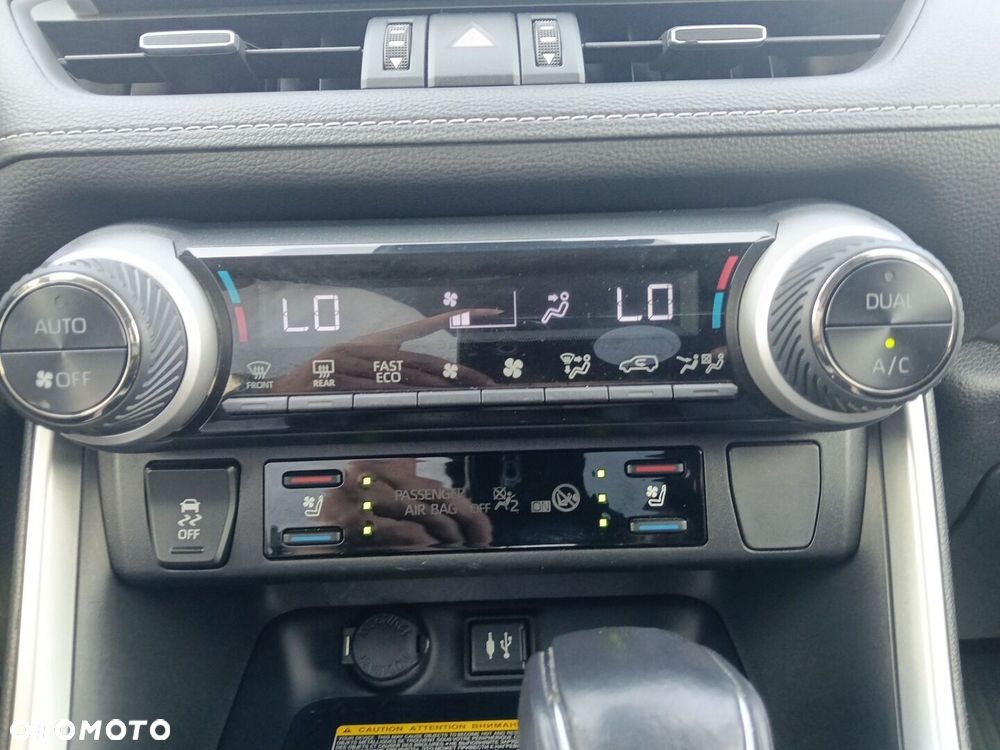 Toyota RAV4 2.5 Hybrid Executive 4x2 - 23