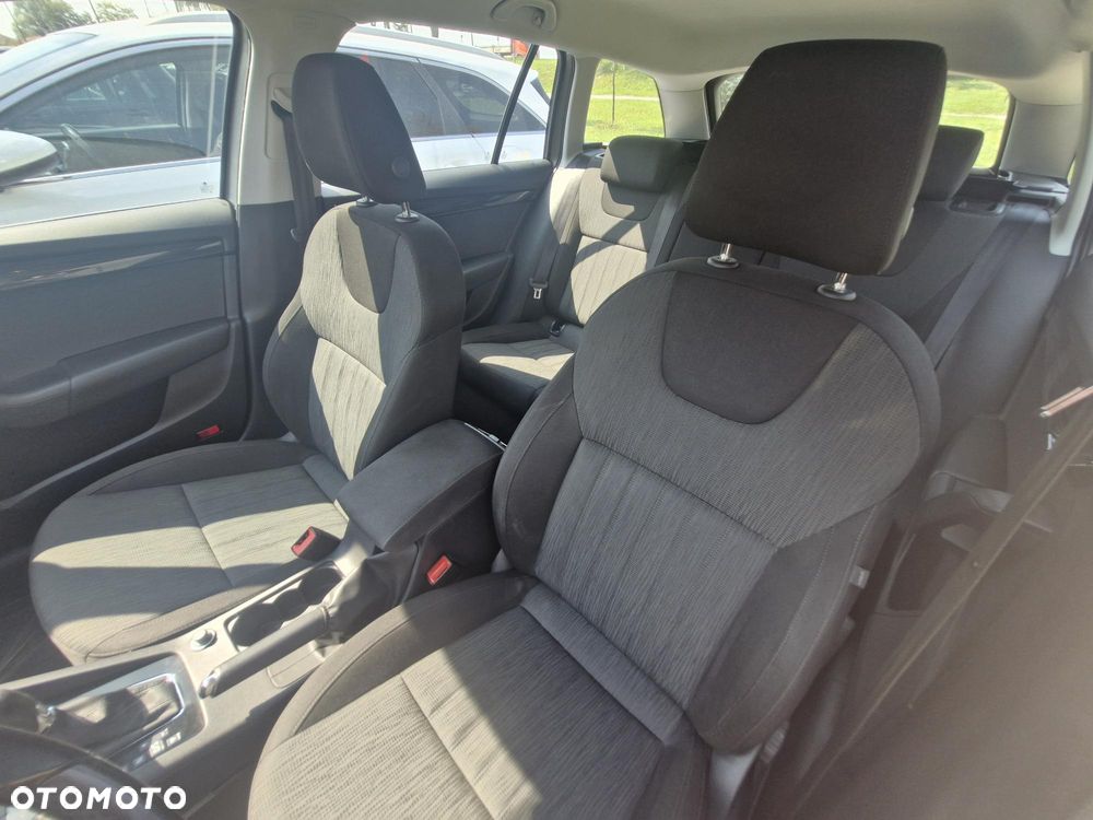 Skoda Octavia 2.0 TDI Style DSG - 12