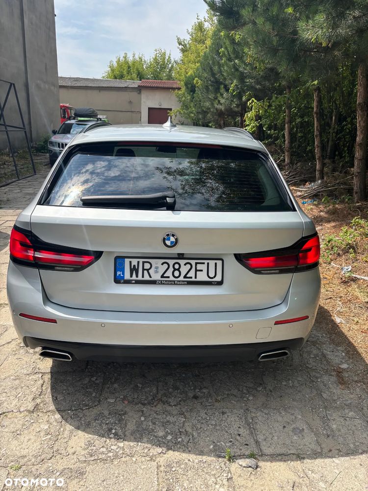 BMW Seria 5 520d xDrive Touring Sport Line - 3