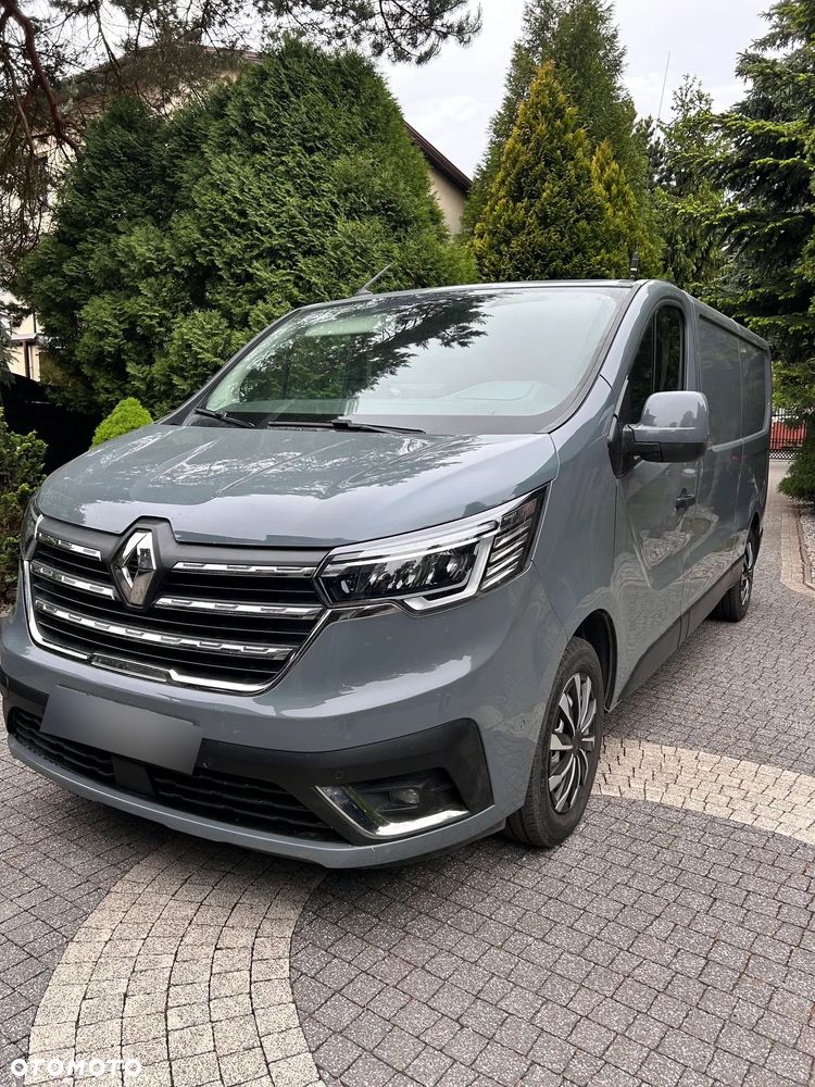 Renault Trafic - 11