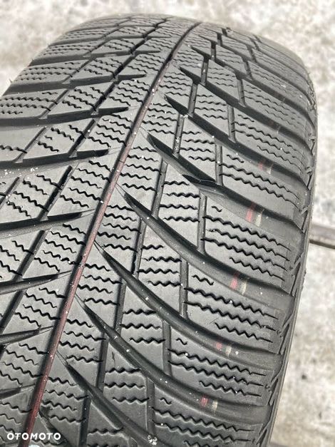 195/55/16 Bridgestone Blizzak LM001 87H - 2