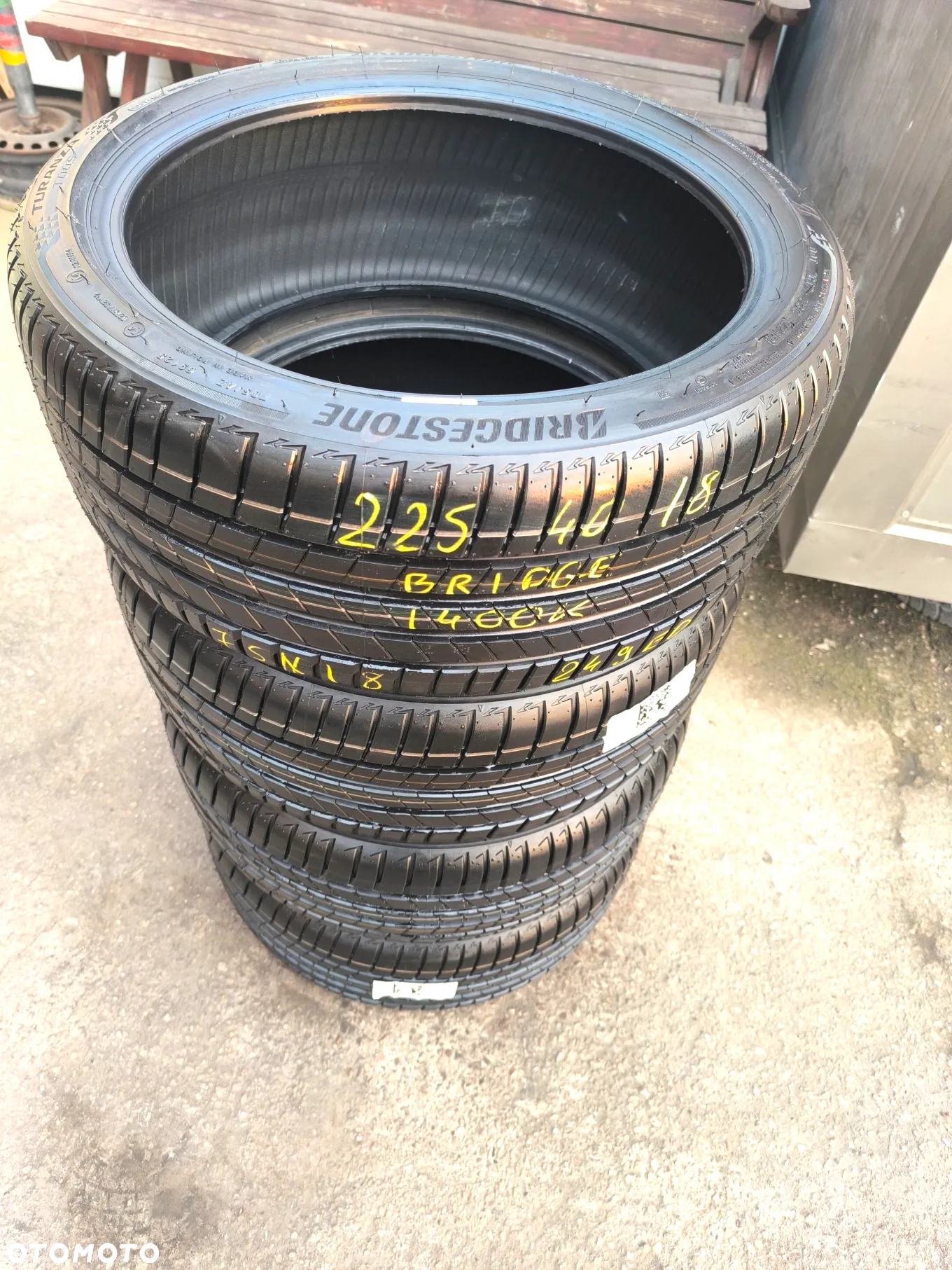 225/40R18 92Y Opony Letnie Lato BRIGDESTONE TURANZA T005 AO NOWE Legnica ALU-RAD 225/40 - 10