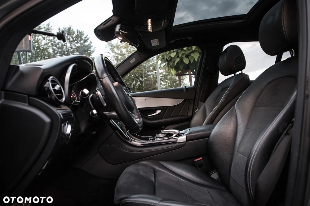 Mercedes-Benz GLC 300 4-Matic - 14