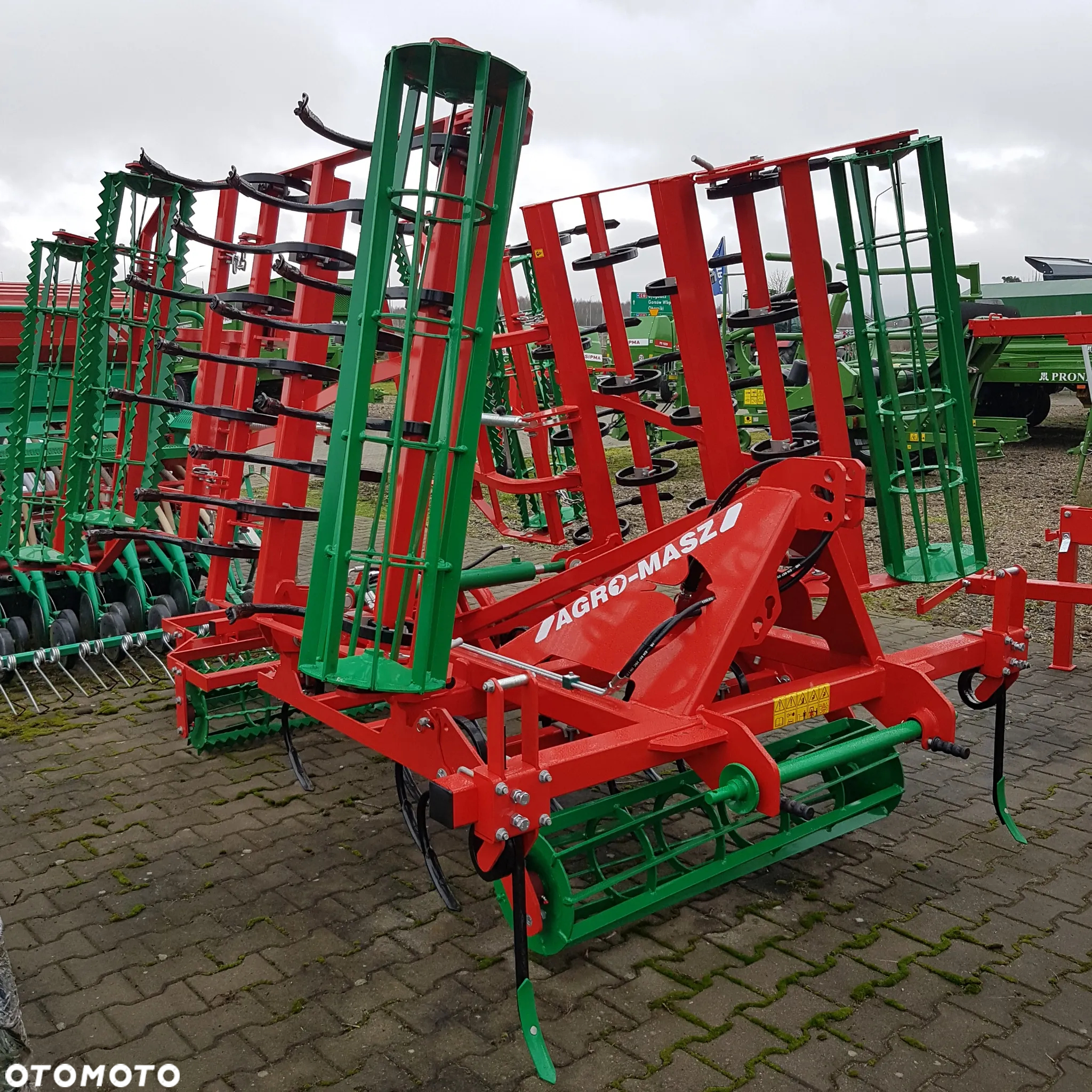 Agro-Masz AU42 - 2