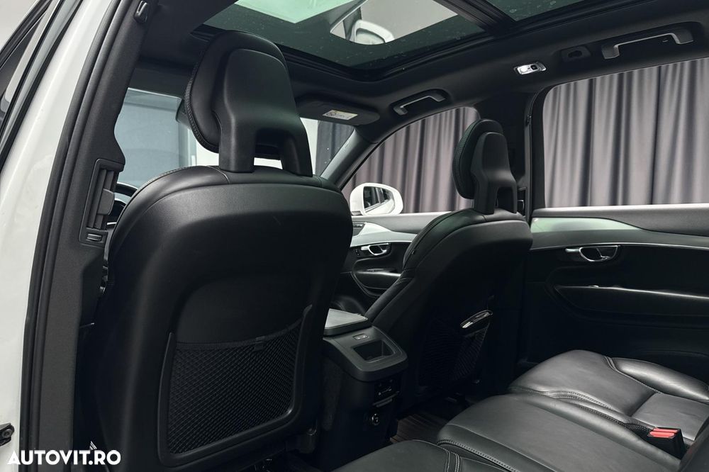 Volvo XC 90 - 25