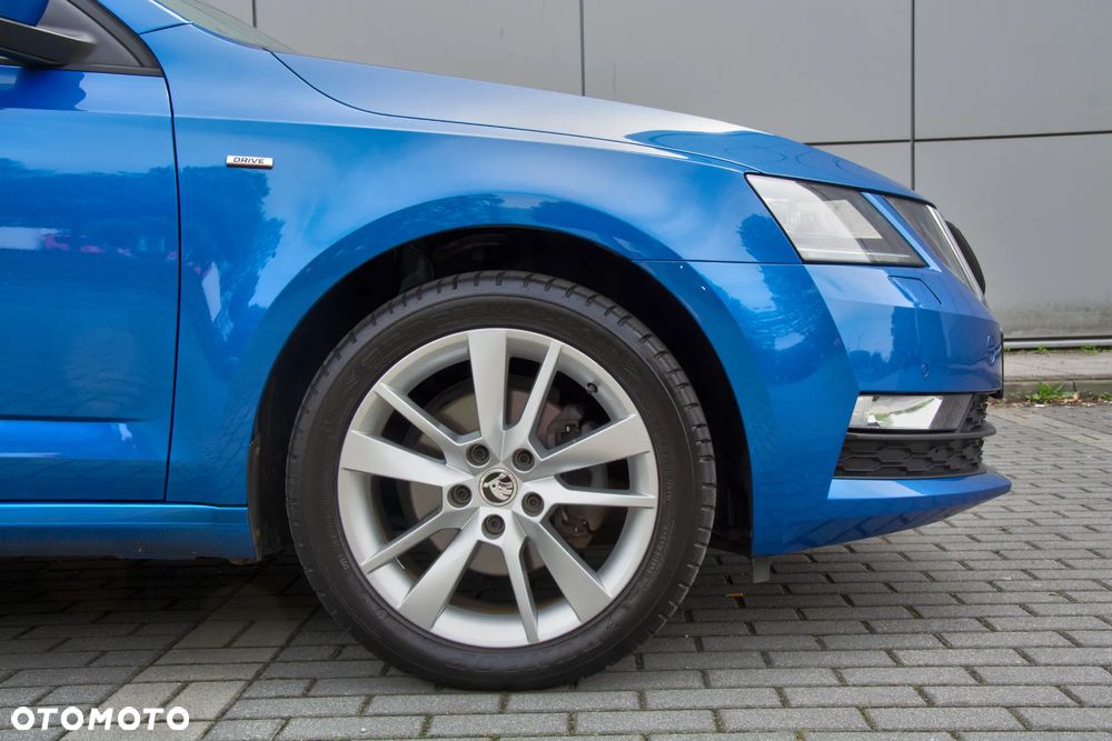 Skoda Octavia Combi 2.0 TDI DSG Drive - 14