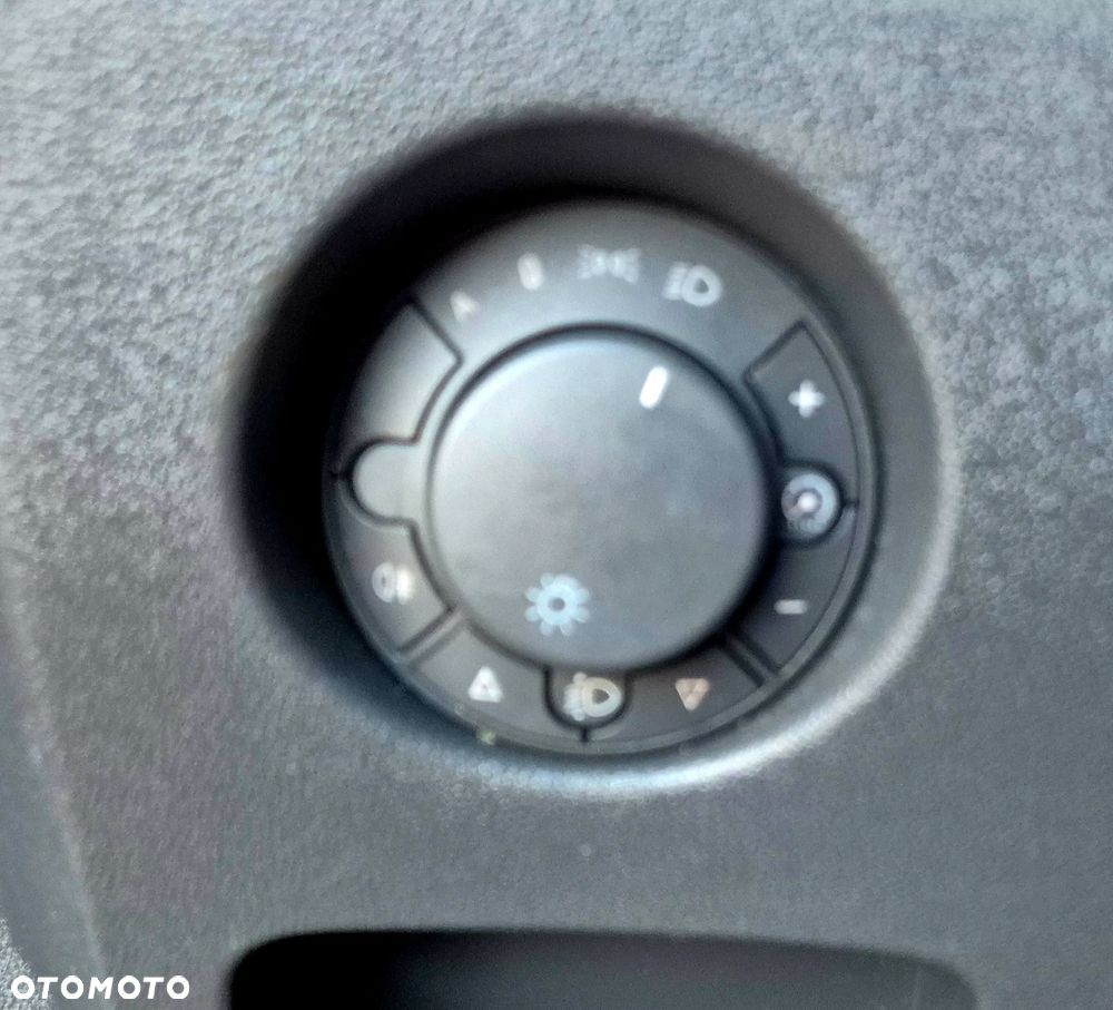 Opel Corsa 1.2 16V Cosmo EasyTronic - 15