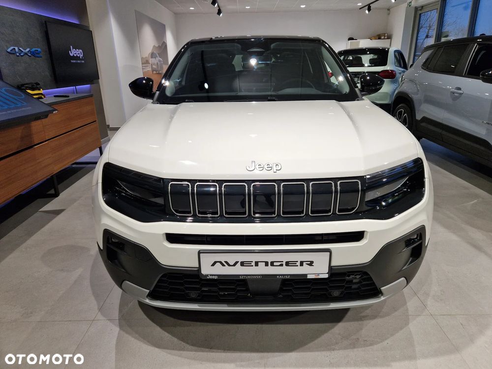Jeep Avenger 1.2 T3 mHEV Summit FWD eDCT6 - 11