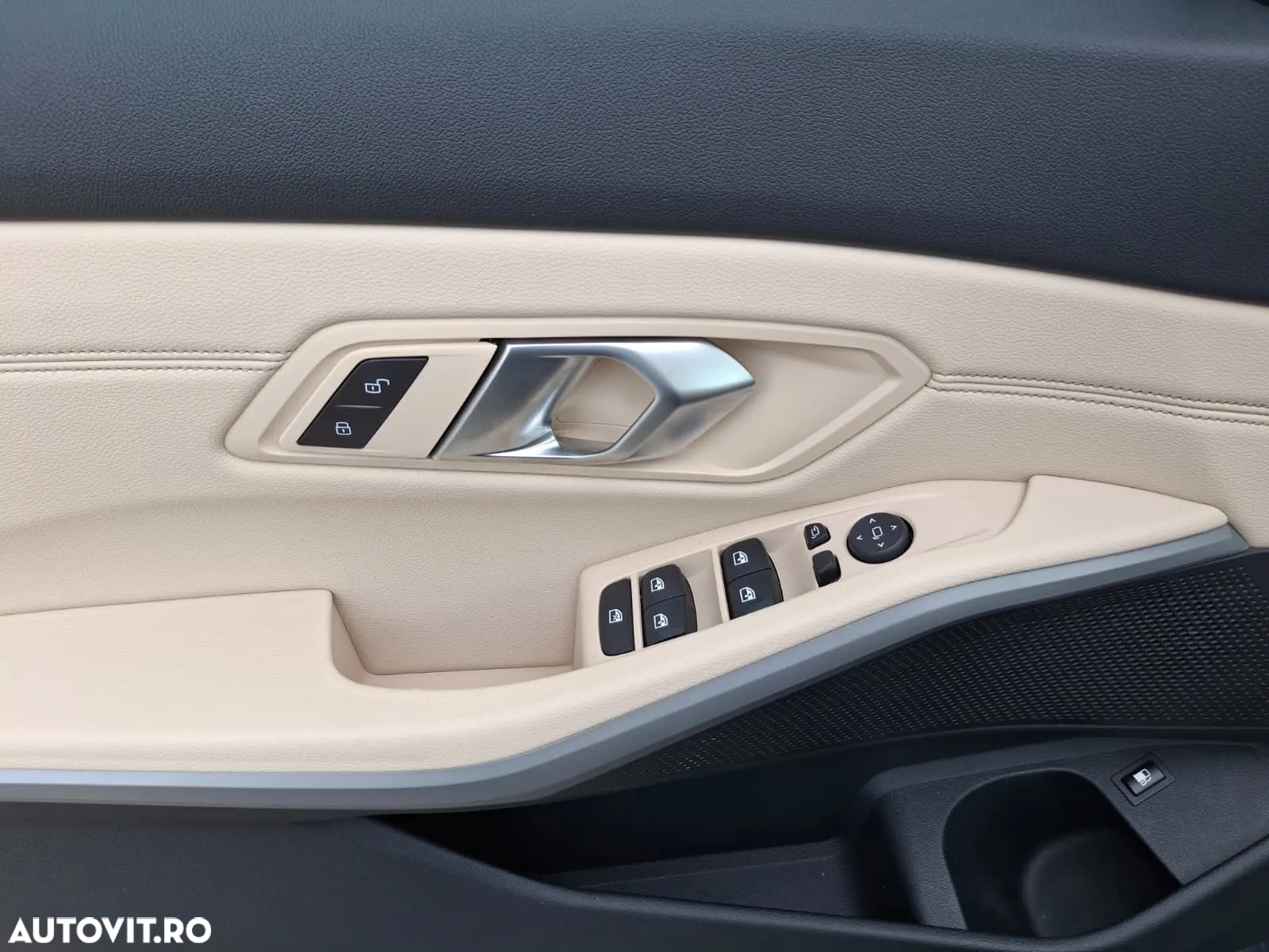 BMW Seria 3 330e Aut. Advantage - 24