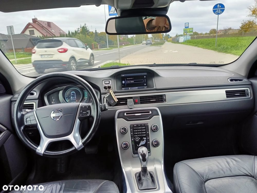 Volvo V70 D3 Geartronic Edition - 19