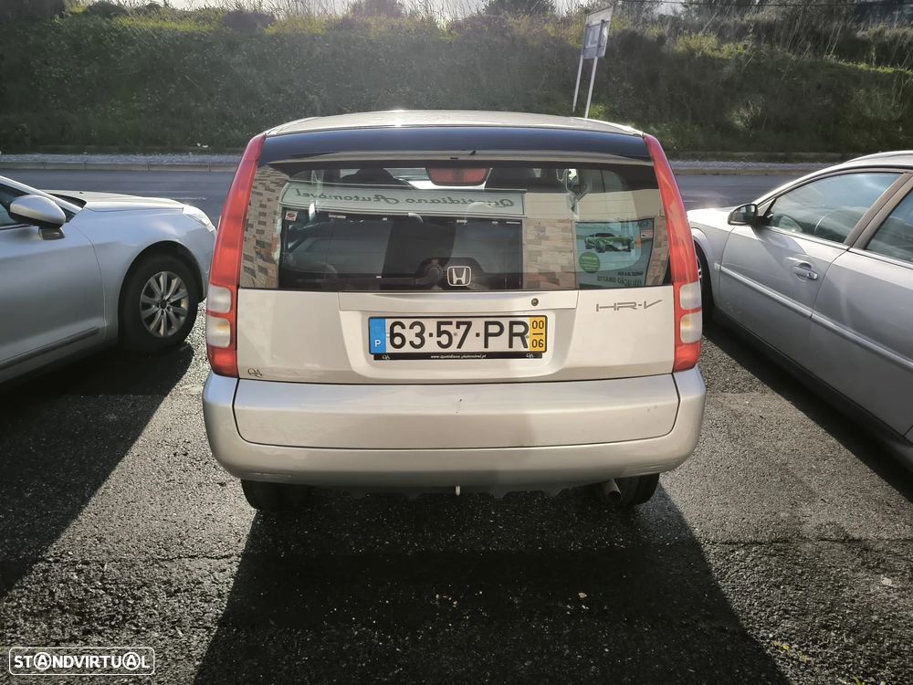 Honda HR-V 1.6 LS - 11