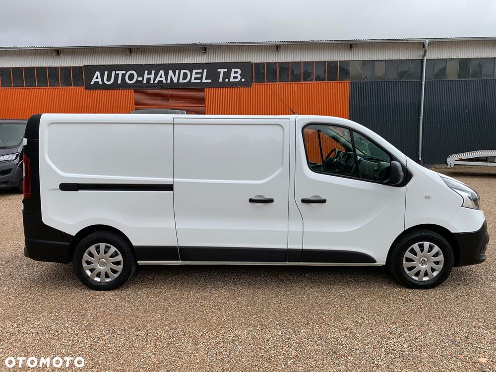Renault Trafic - 12