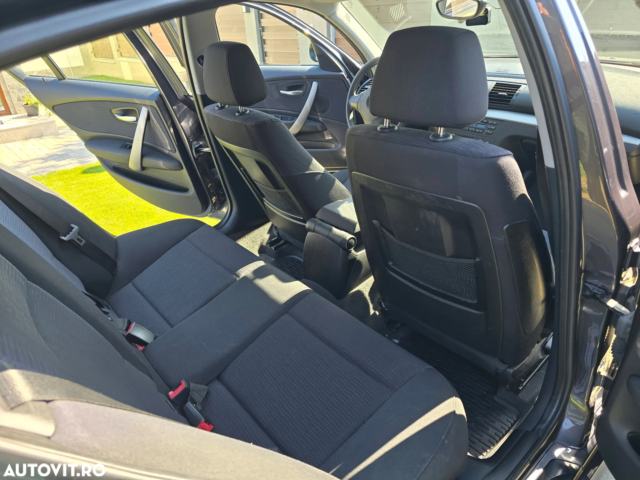BMW Seria 1 118d - 23