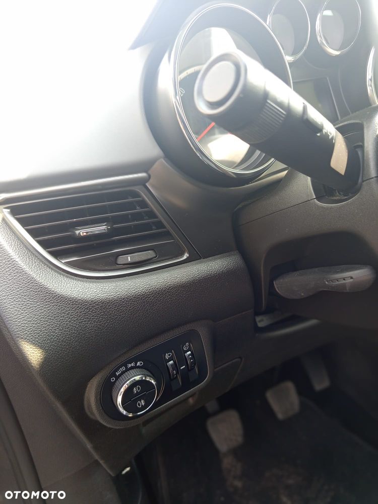 Opel Zafira - 14