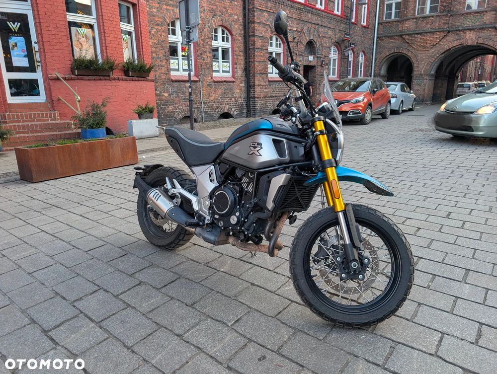 CFMoto 700CL-X Adventure - 1
