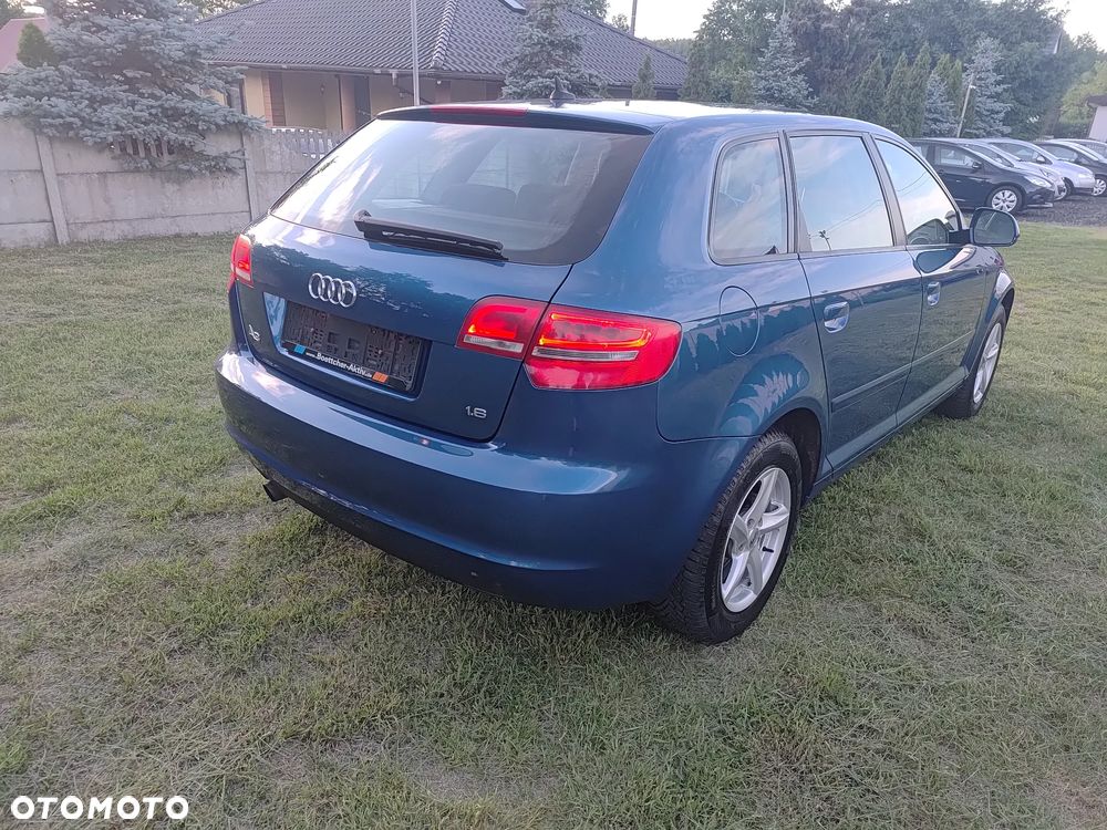 Audi A3 Sportback - 10