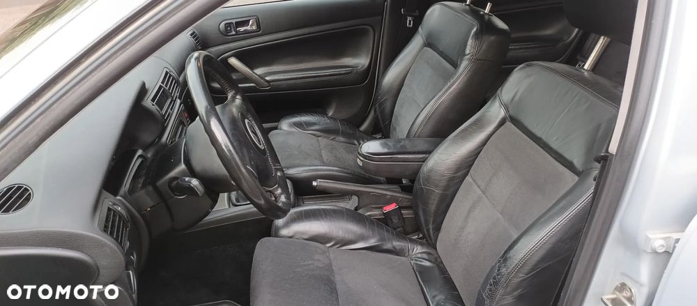 Volkswagen Passat - 8