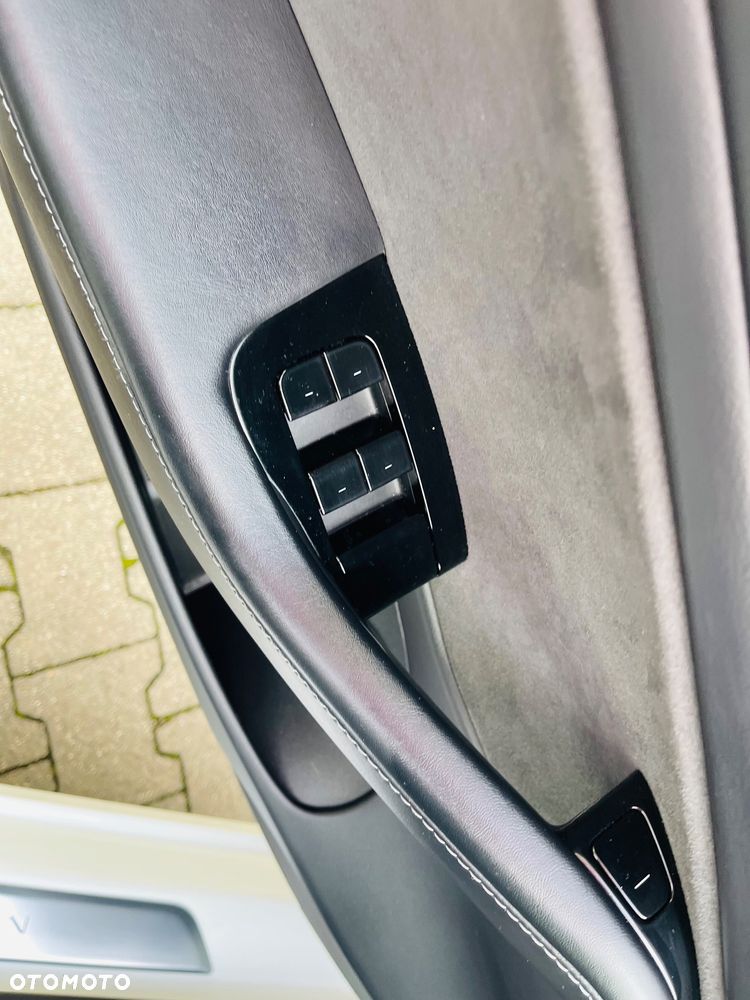Tesla Model 3 Langstreckenbatterie Allradantrieb Dual Motor Performance - 8