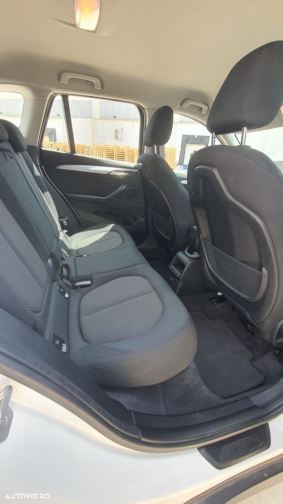 BMW X1 - 10