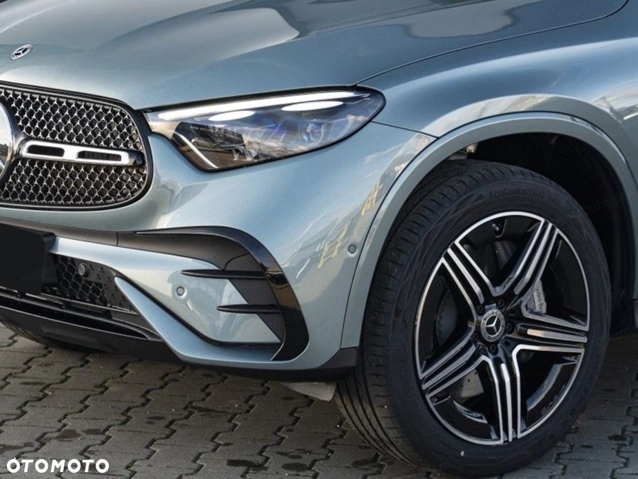 Mercedes-Benz GLC 200 mHEV 4-Matic AMG Line - 21