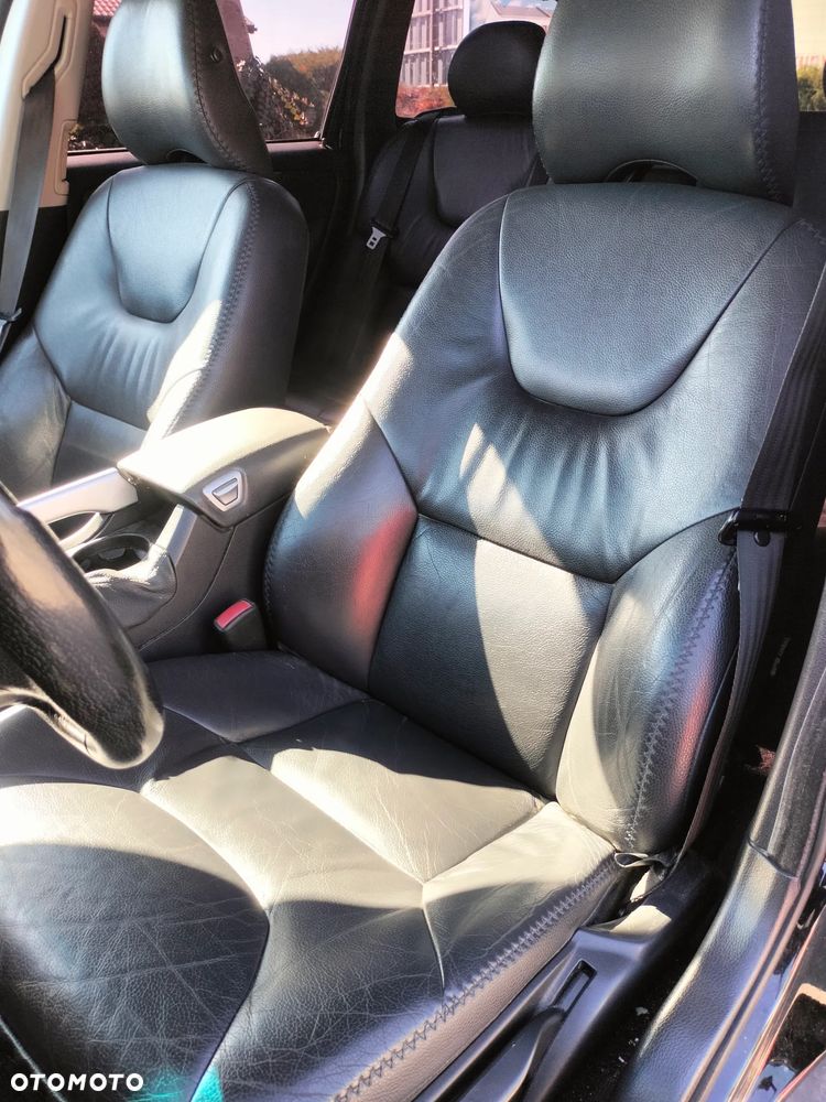 Volvo XC 70 - 12