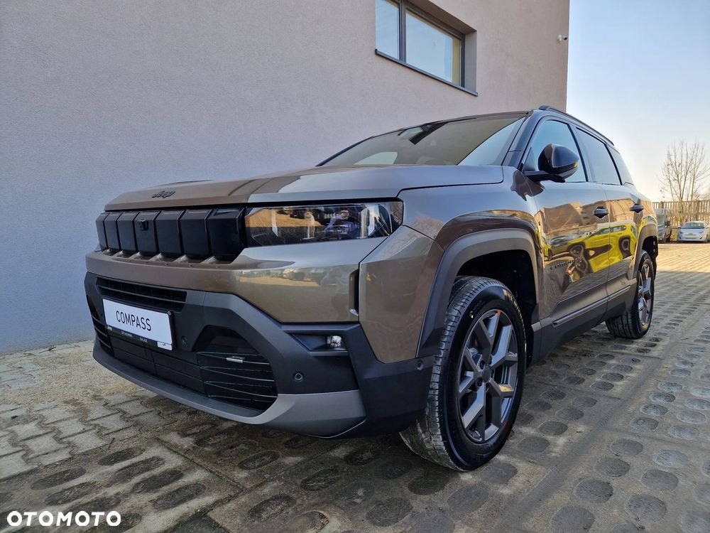 Jeep Compass 1.2 T3 mHEV First Edition FWD DCT - 29