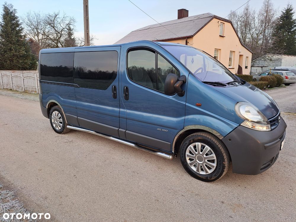 Opel Vivaro - 2