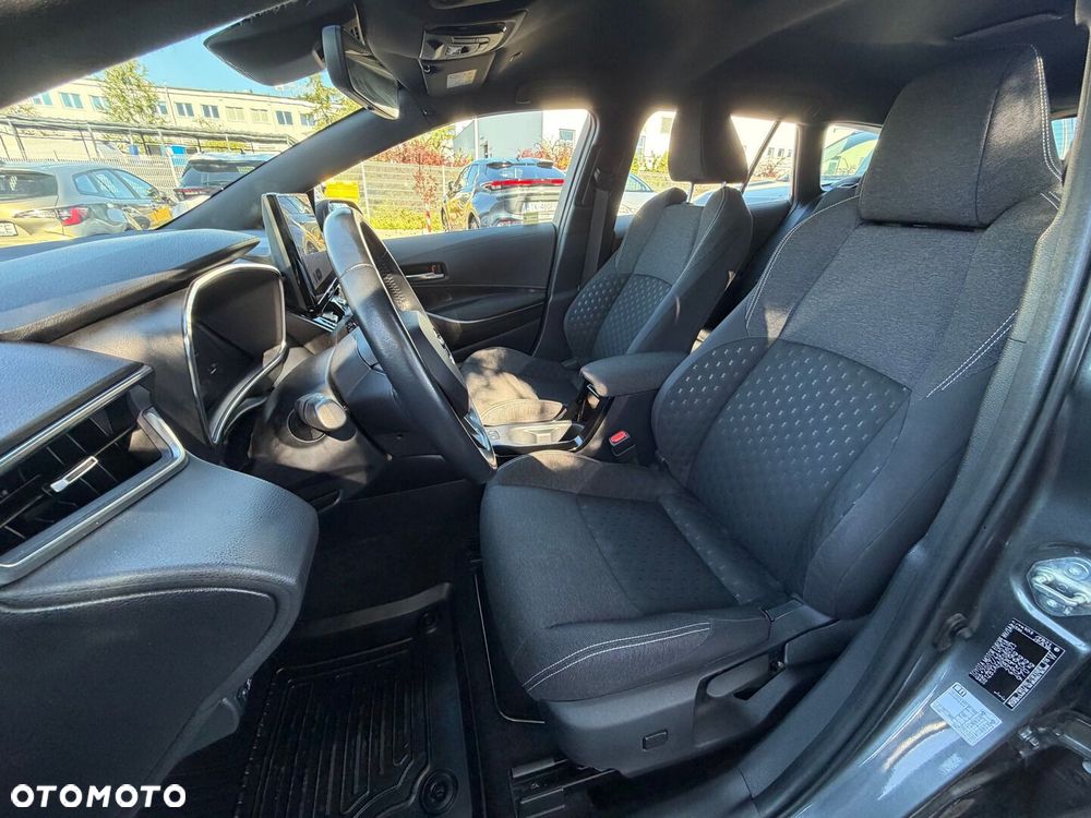 Toyota Corolla 1.8 Hybrid Comfort - 25
