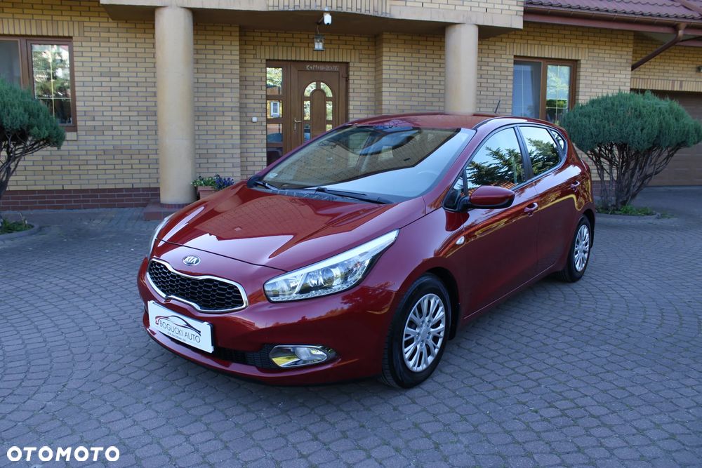 Kia Ceed 1.6 GDI M - 1