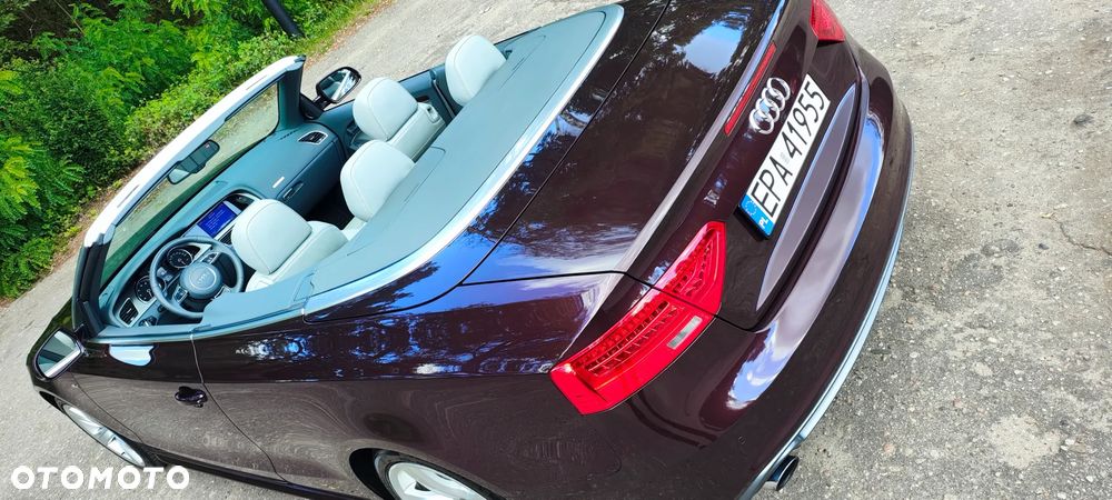 Audi A5 Cabrio - 10